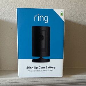 Ring Wireless Stick Up Cam - Black